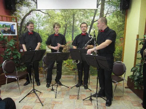 19.12.2013 / Předvánoční koncert, klu SOU a SOŠ Písek
