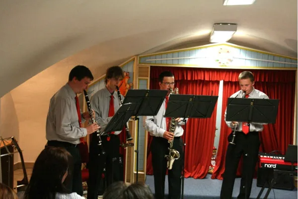 15.5.2012 / Benefiční koncert, Muzeum loutek a cirkusu, Prachatice